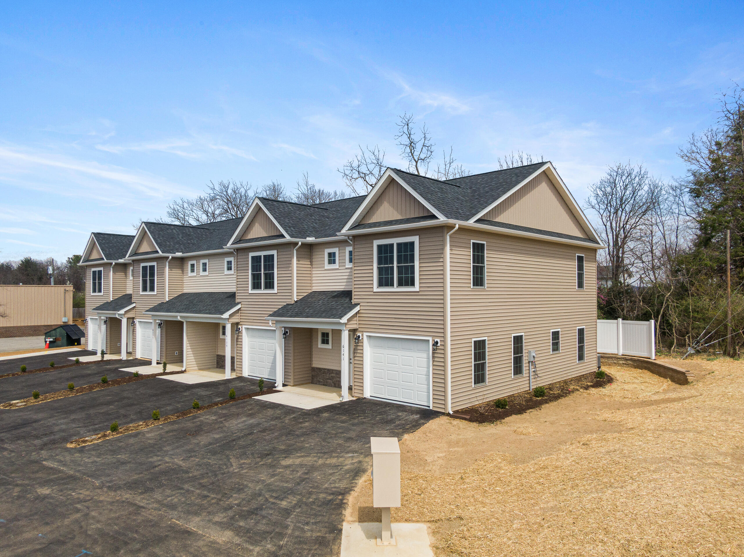 6134 Warren Newcomb, Radford, Virginia image 6