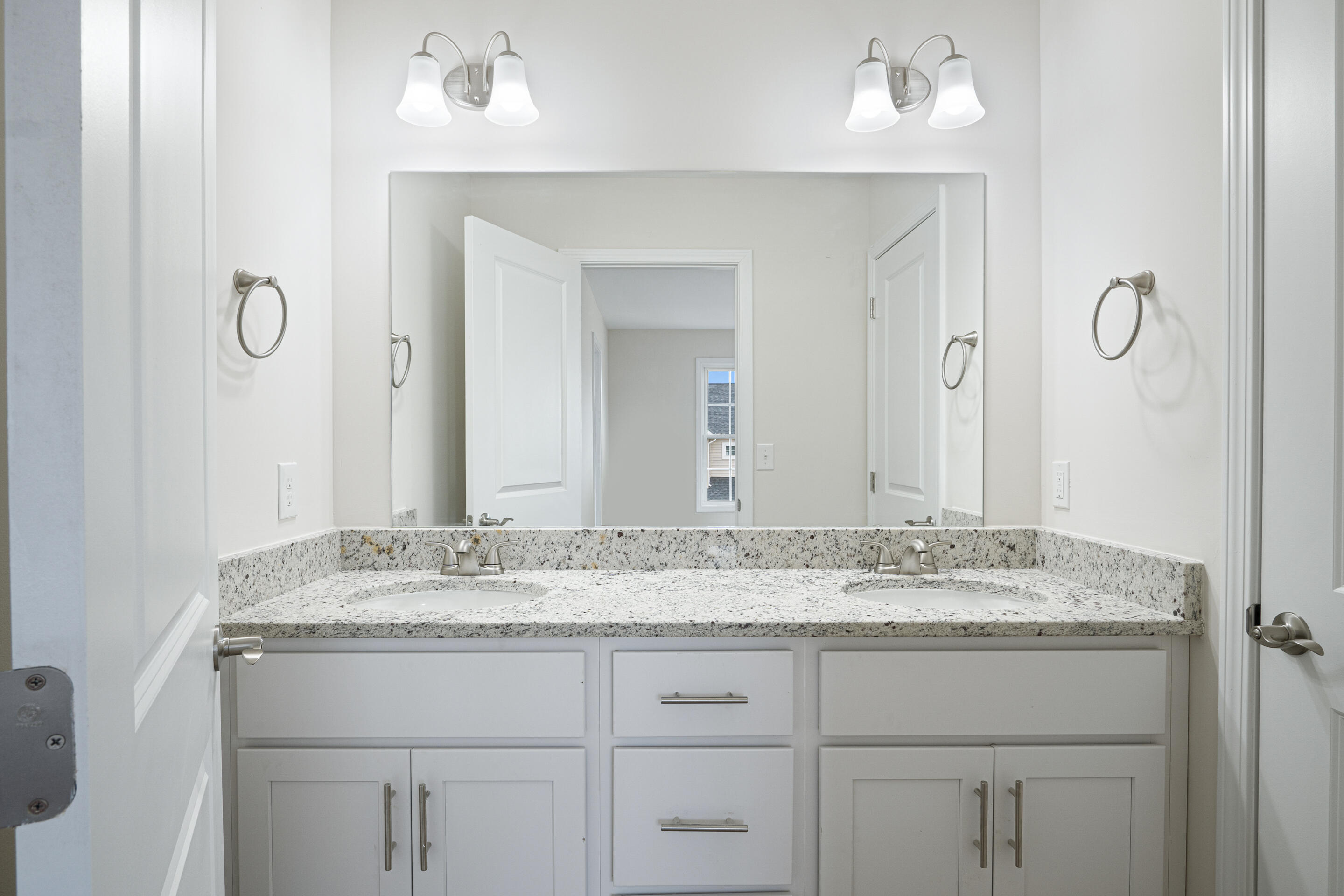 6134 Warren Newcomb, Radford, Virginia image 31
