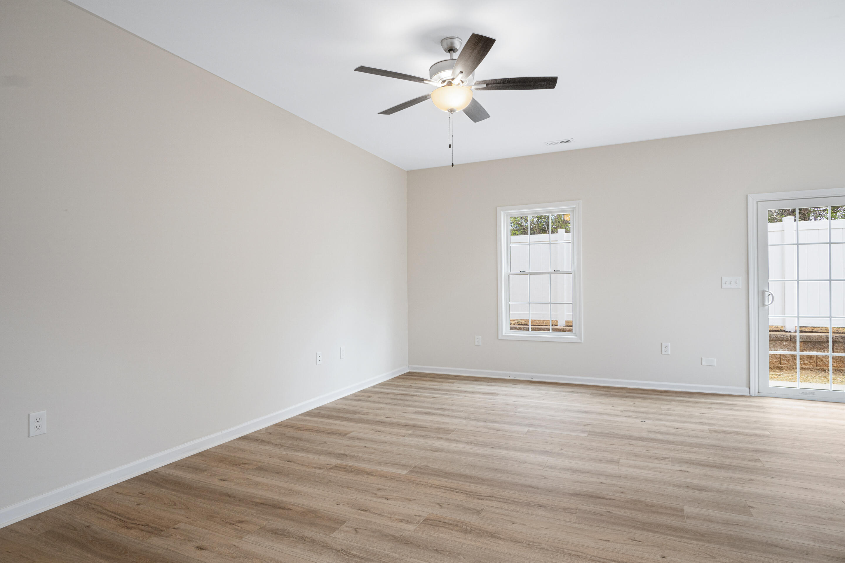 6134 Warren Newcomb, Radford, Virginia image 16