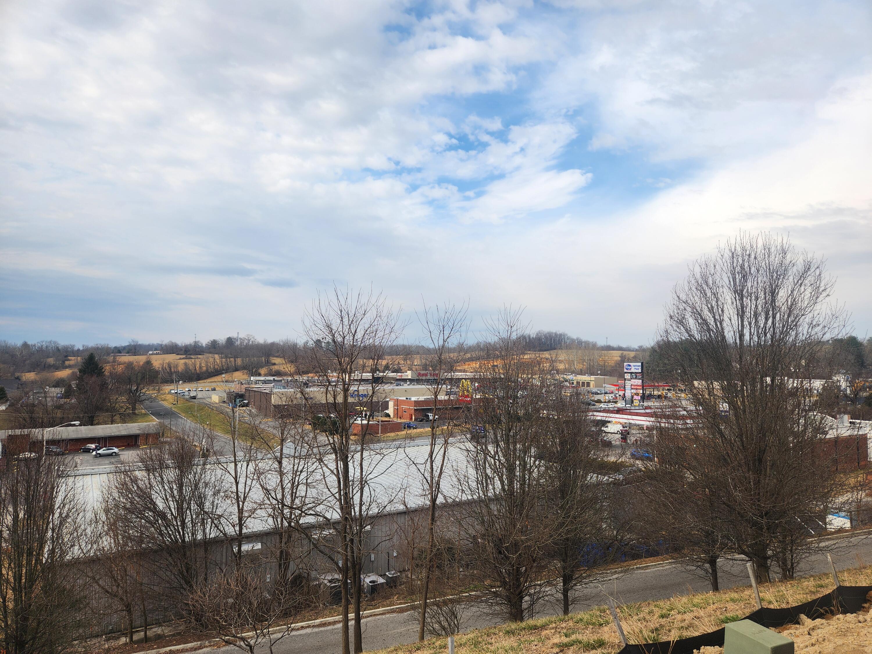 6134 Warren Newcomb, Radford, Virginia image 15