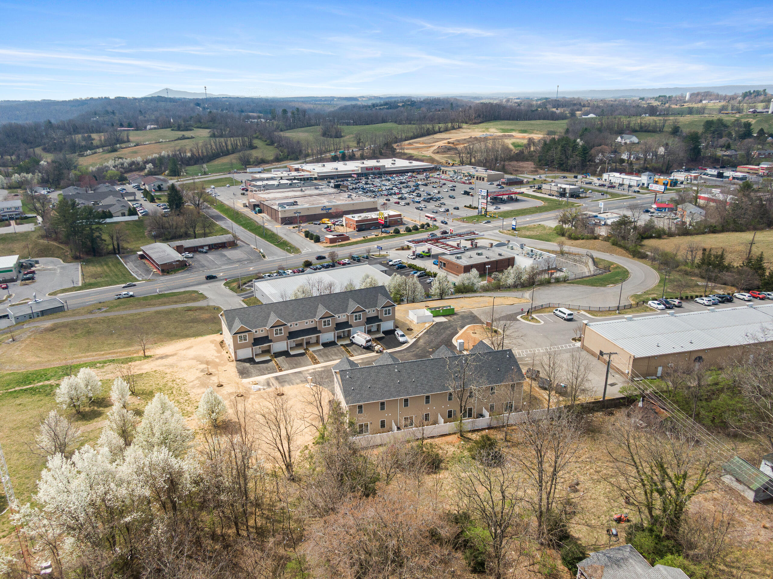 6134 Warren Newcomb, Radford, Virginia image 8