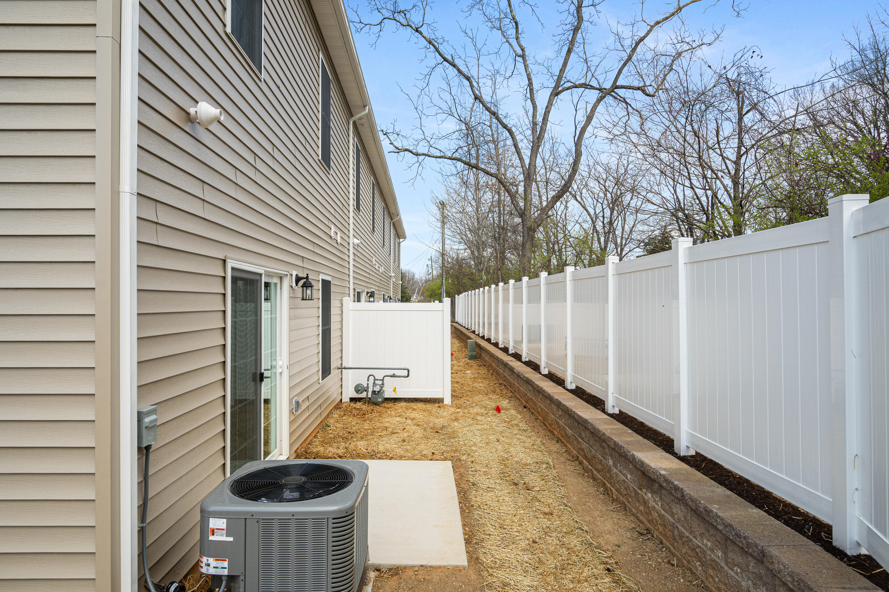 6134 Warren Newcomb, Radford, Virginia image 40