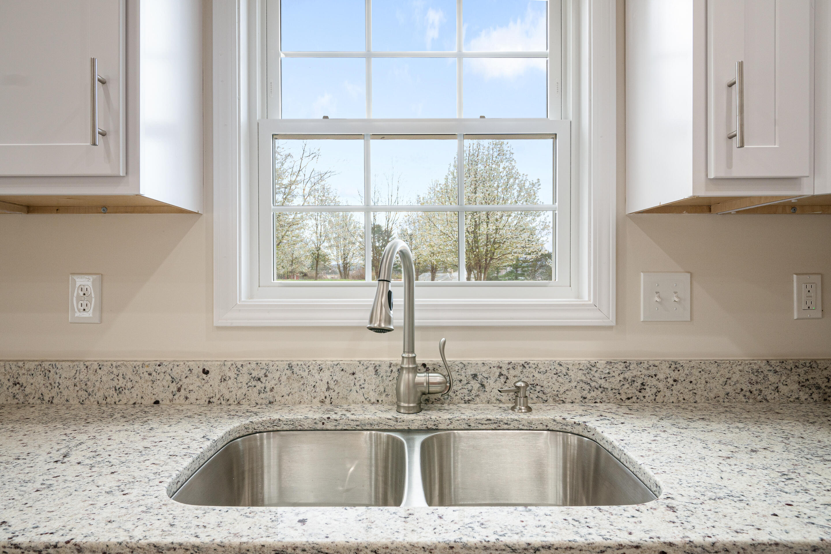 6134 Warren Newcomb, Radford, Virginia image 25