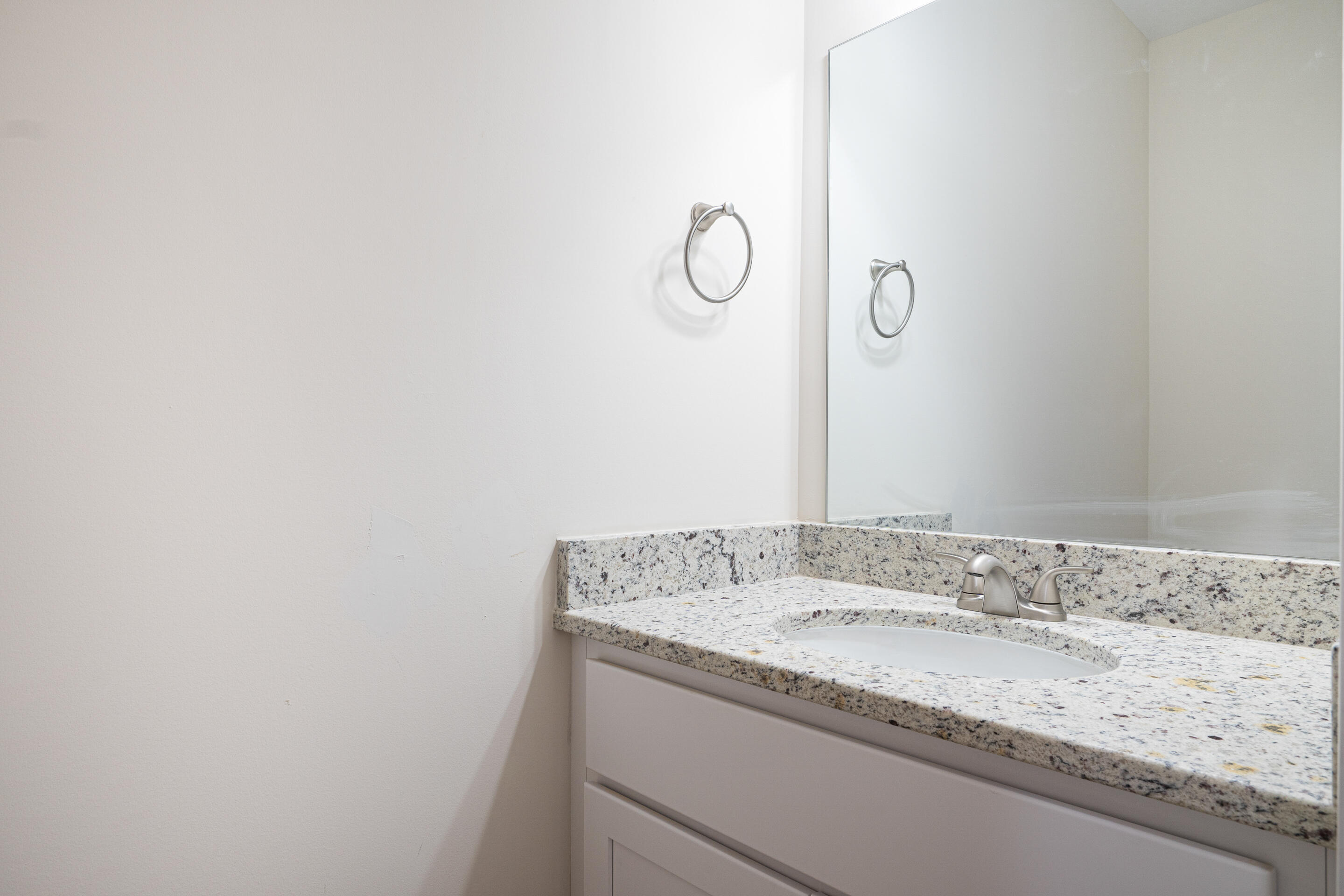 6134 Warren Newcomb, Radford, Virginia image 12