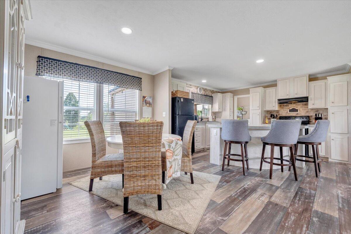 Bedford, Virginia 24523, United States, 3 Bedrooms Bedrooms, ,2 BathroomsBathrooms,Residential,Active,245957