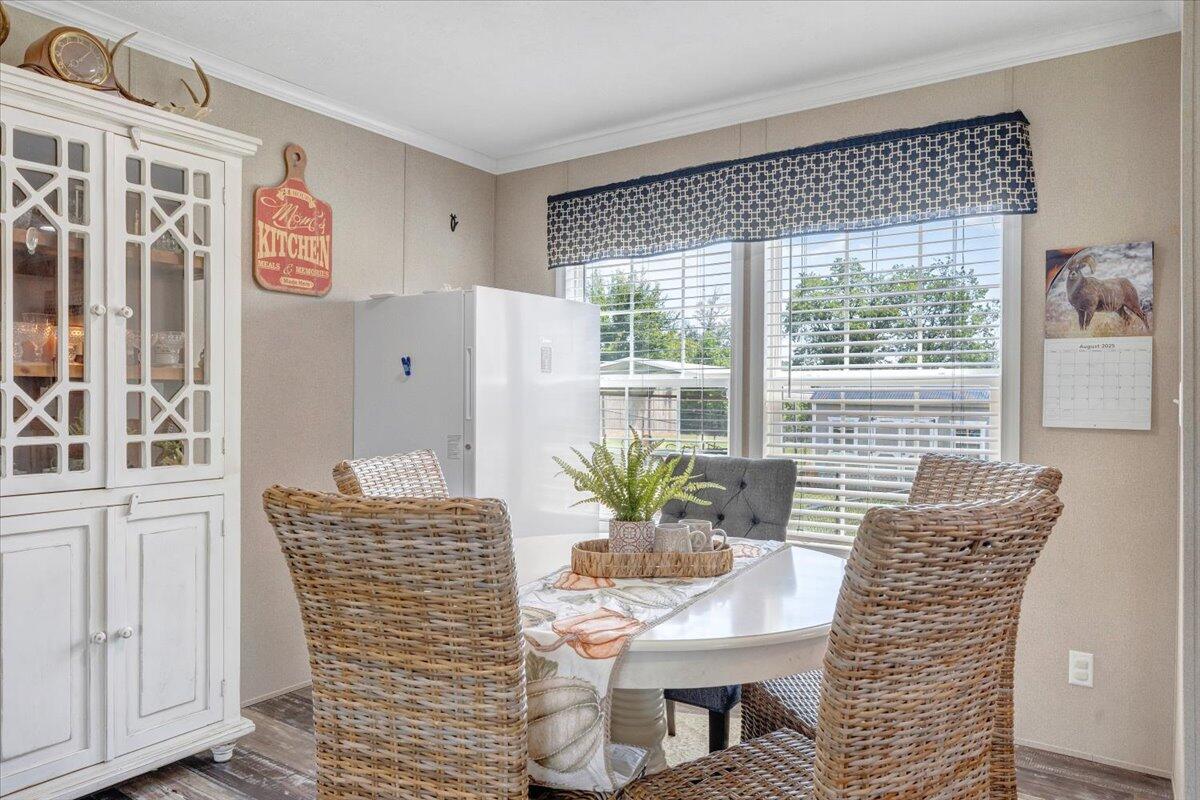 Bedford, Virginia 24523, United States, 3 Bedrooms Bedrooms, ,2 BathroomsBathrooms,Residential,Active,245957