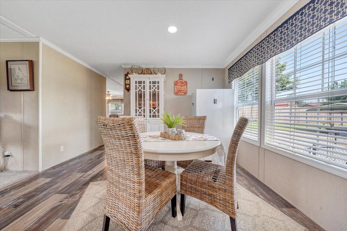 Bedford, Virginia 24523, United States, 3 Bedrooms Bedrooms, ,2 BathroomsBathrooms,Residential,Active,245957