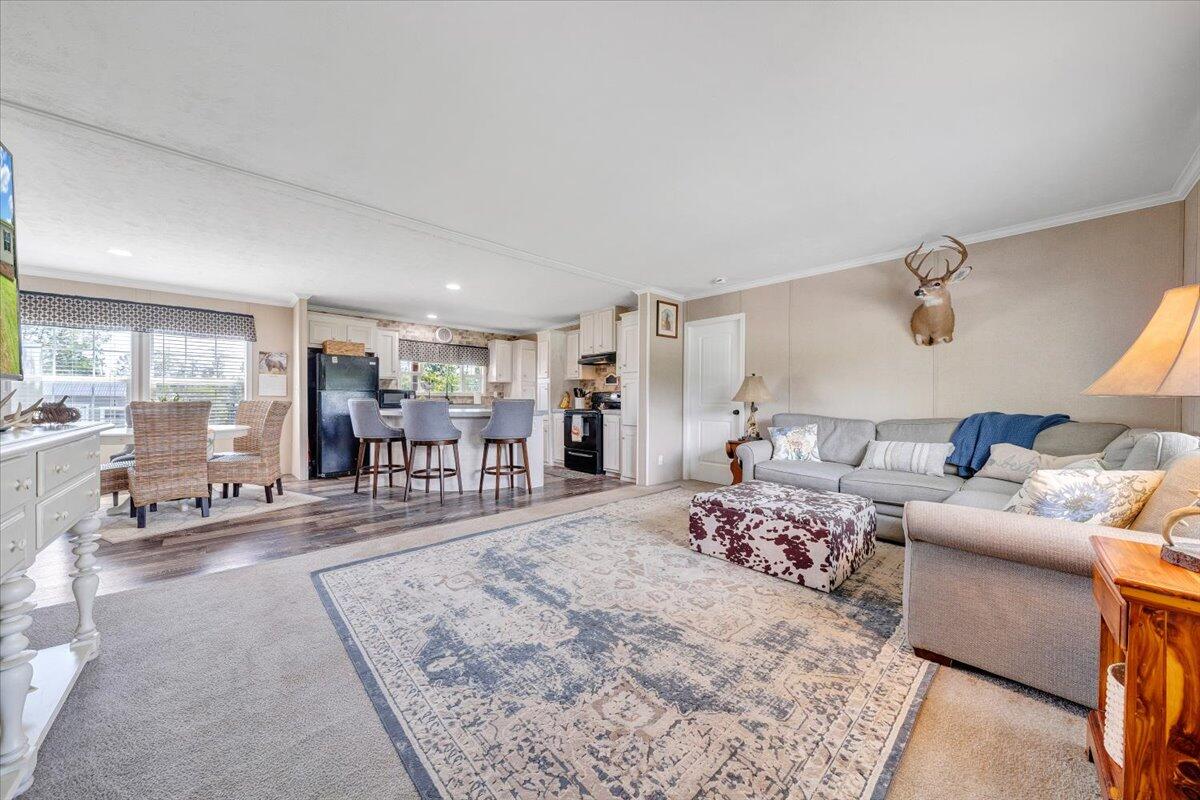 Bedford, Virginia 24523, United States, 3 Bedrooms Bedrooms, ,2 BathroomsBathrooms,Residential,Active,245957