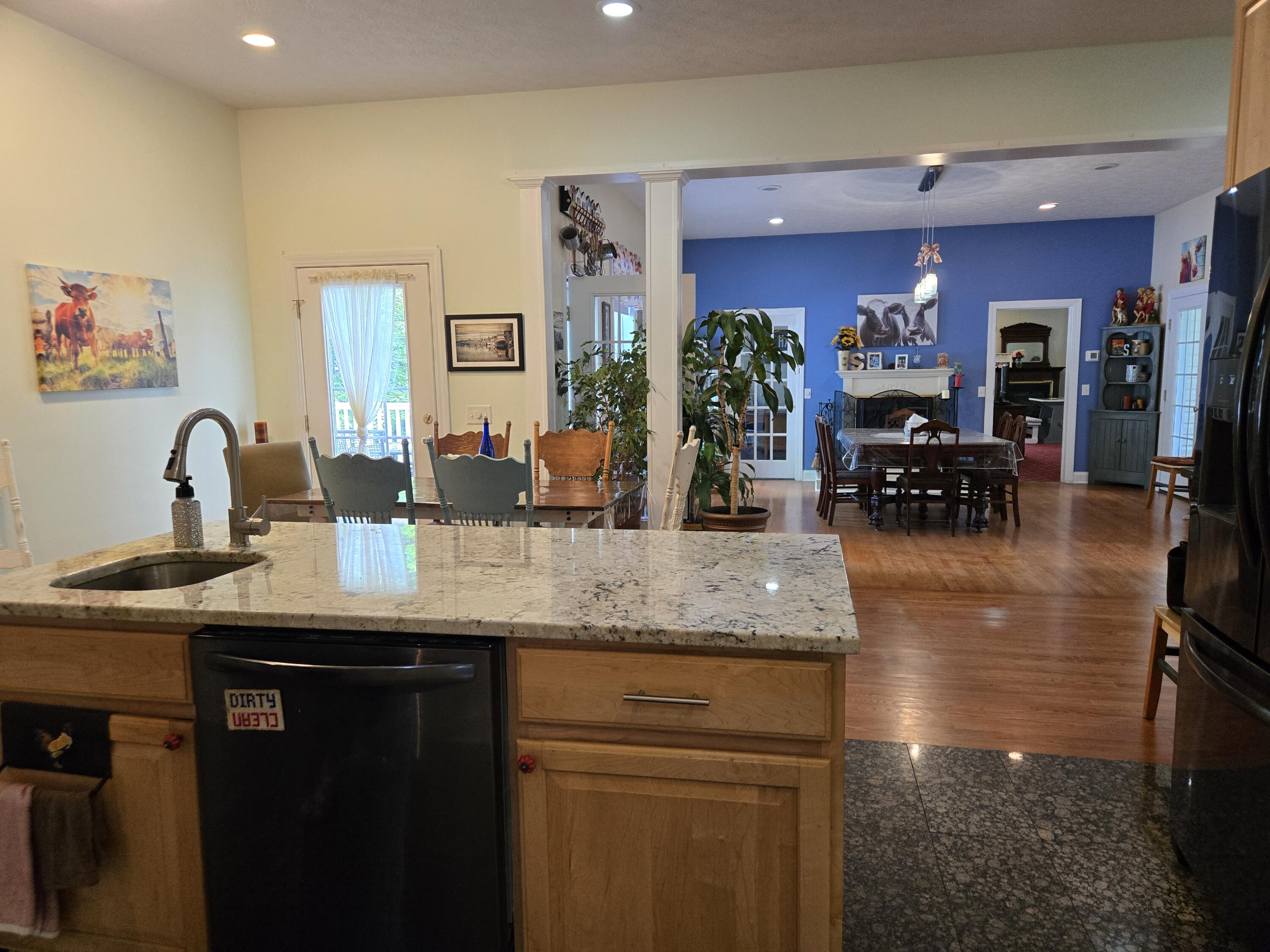 6733 Floyd Hwy Hwy, Willis, Virginia image 13