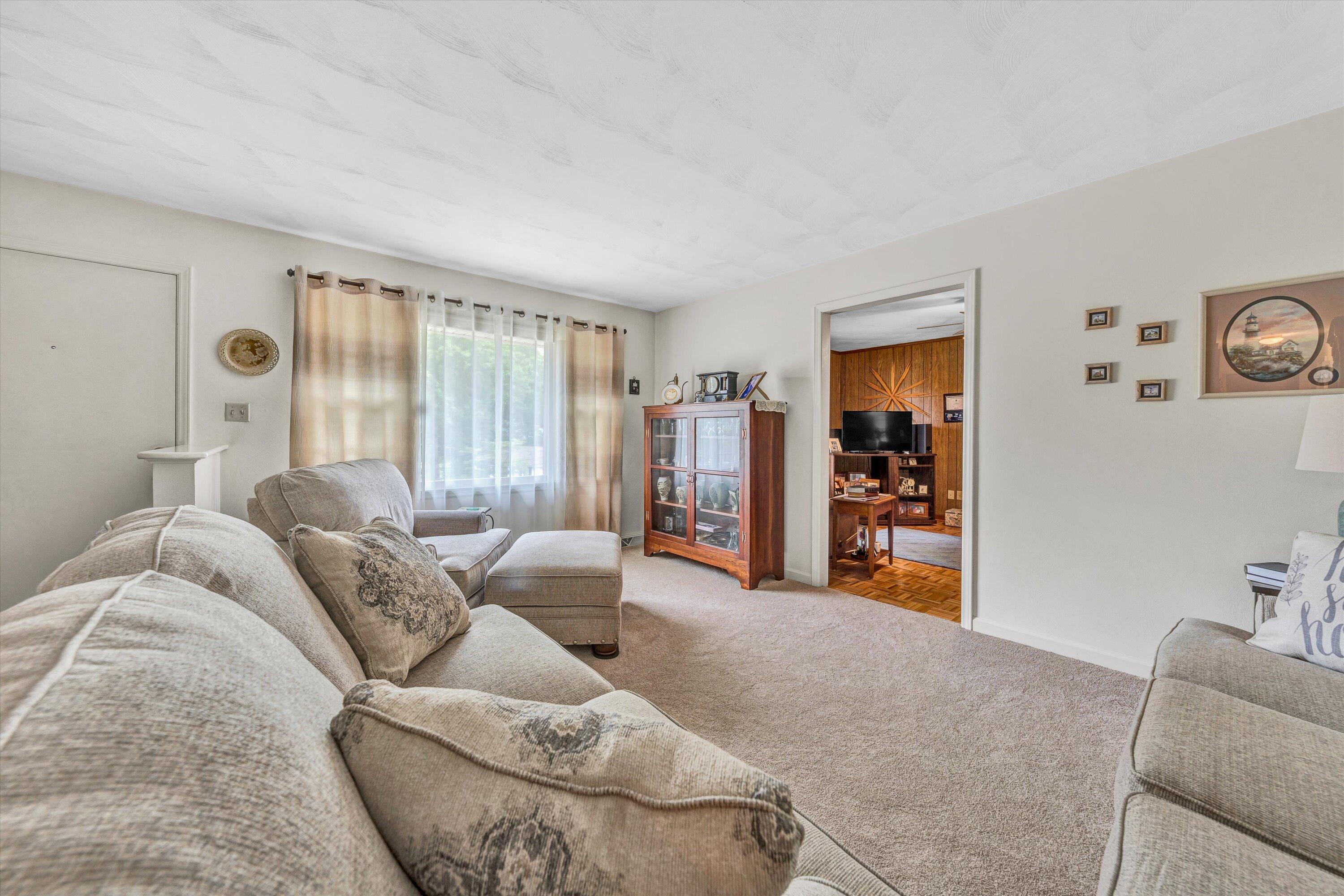459 Nellie Cir, Salem, Virginia image 4