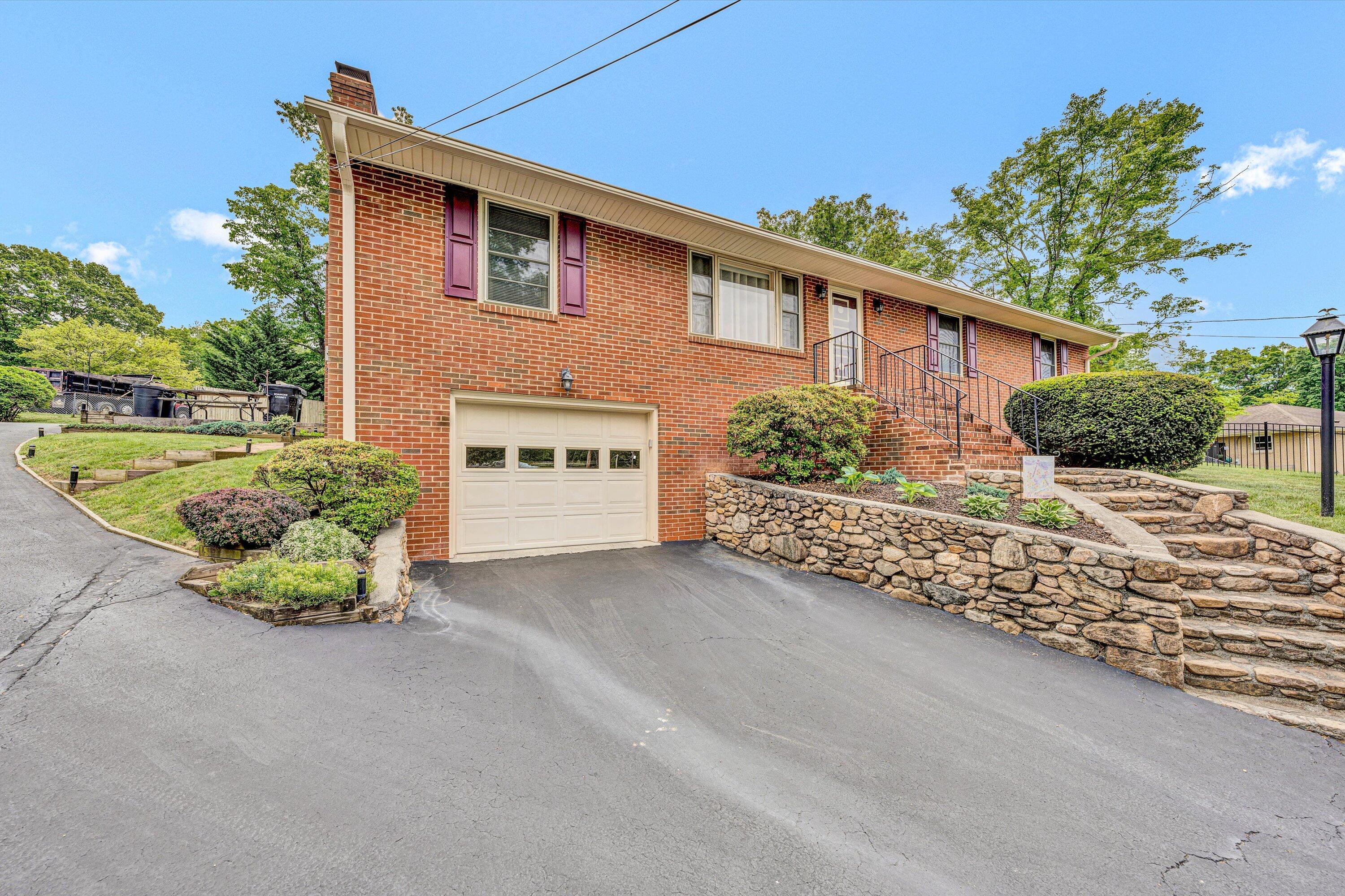 459 Nellie Cir, Salem, Virginia image 10