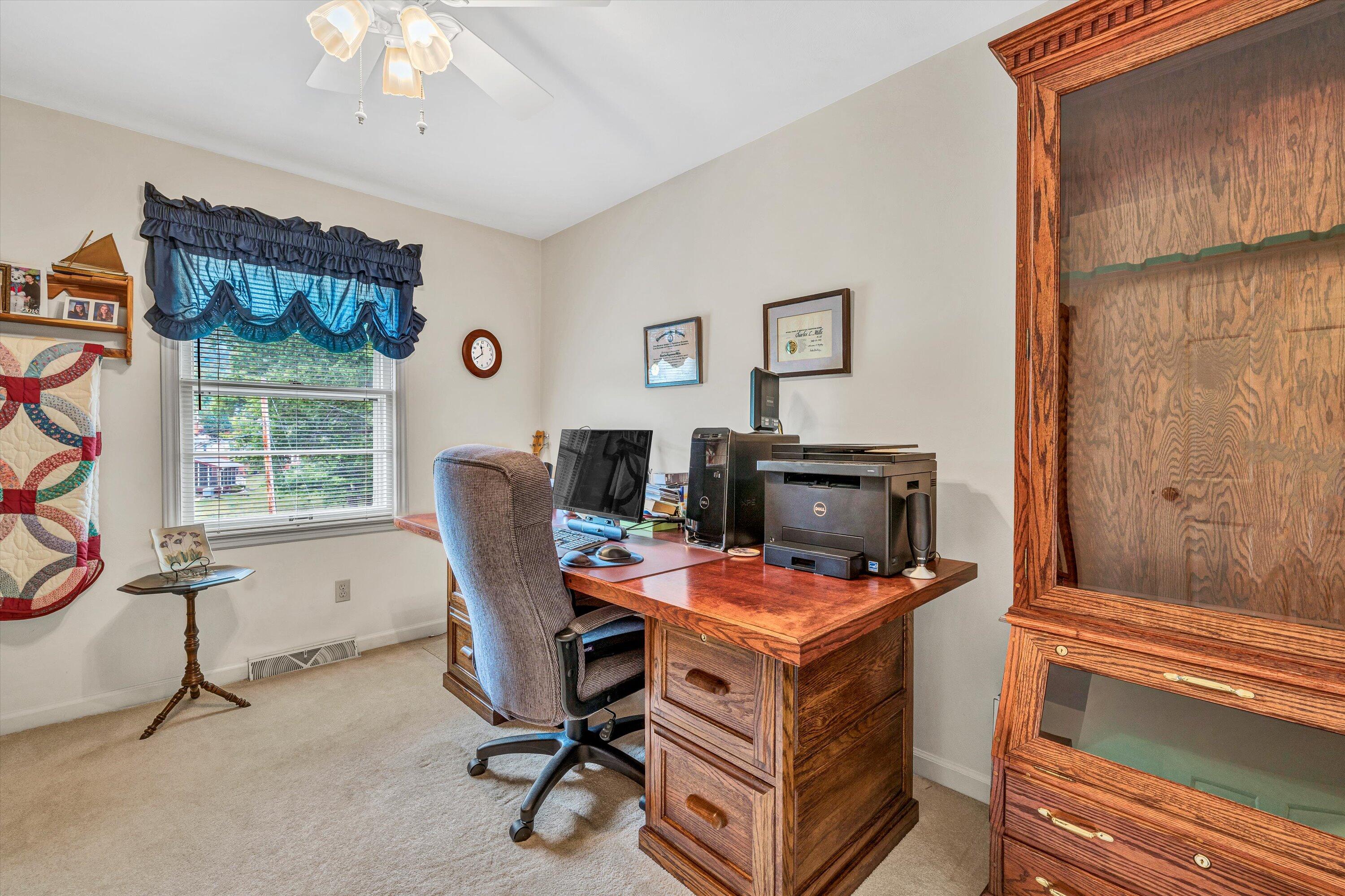 459 Nellie Cir, Salem, Virginia image 21