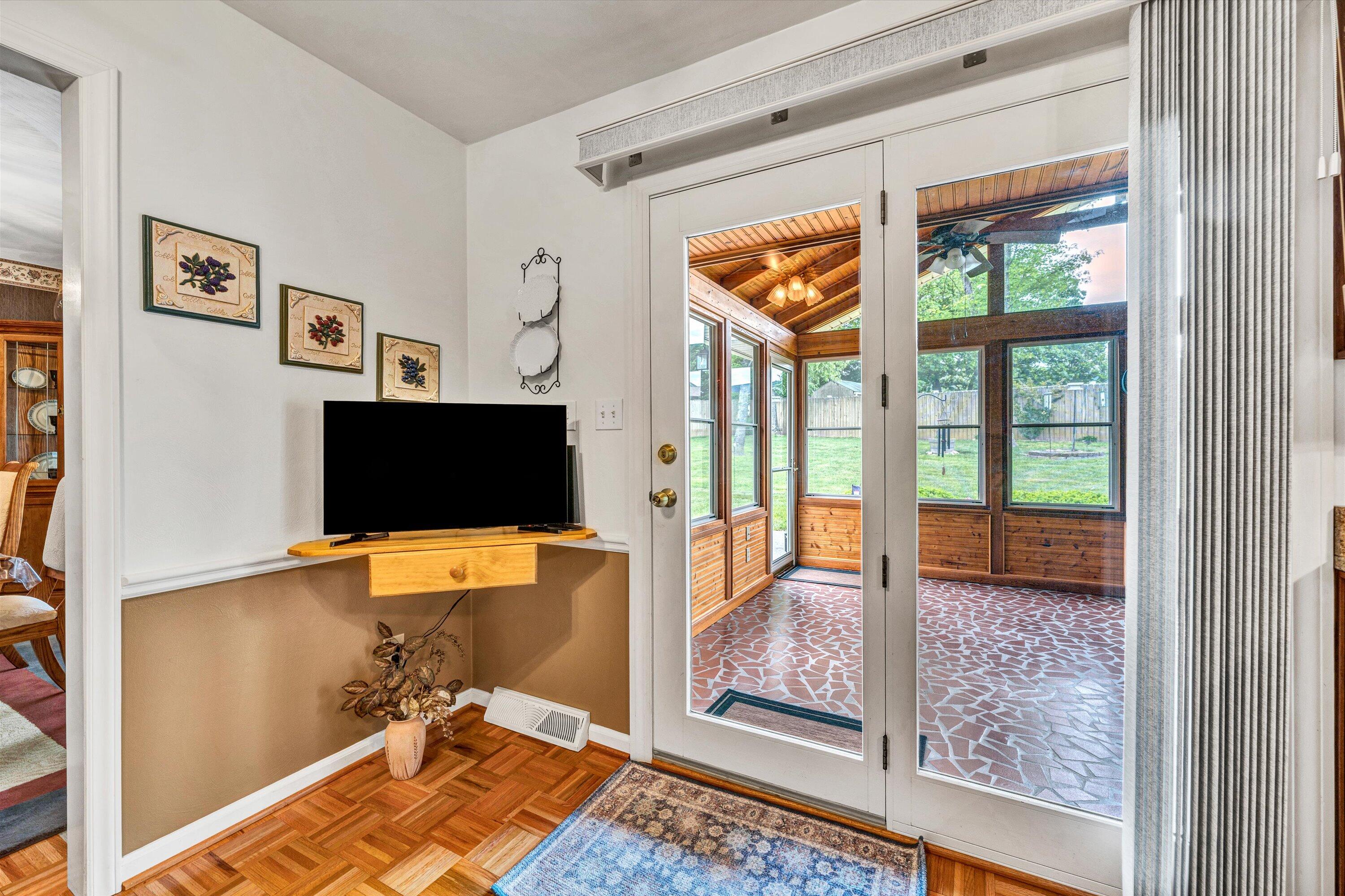 459 Nellie Cir, Salem, Virginia image 18