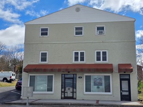 Multifamily For Sale - 10 SW 1st St<br/> Montgomery County, Christiansburg, VA 24073