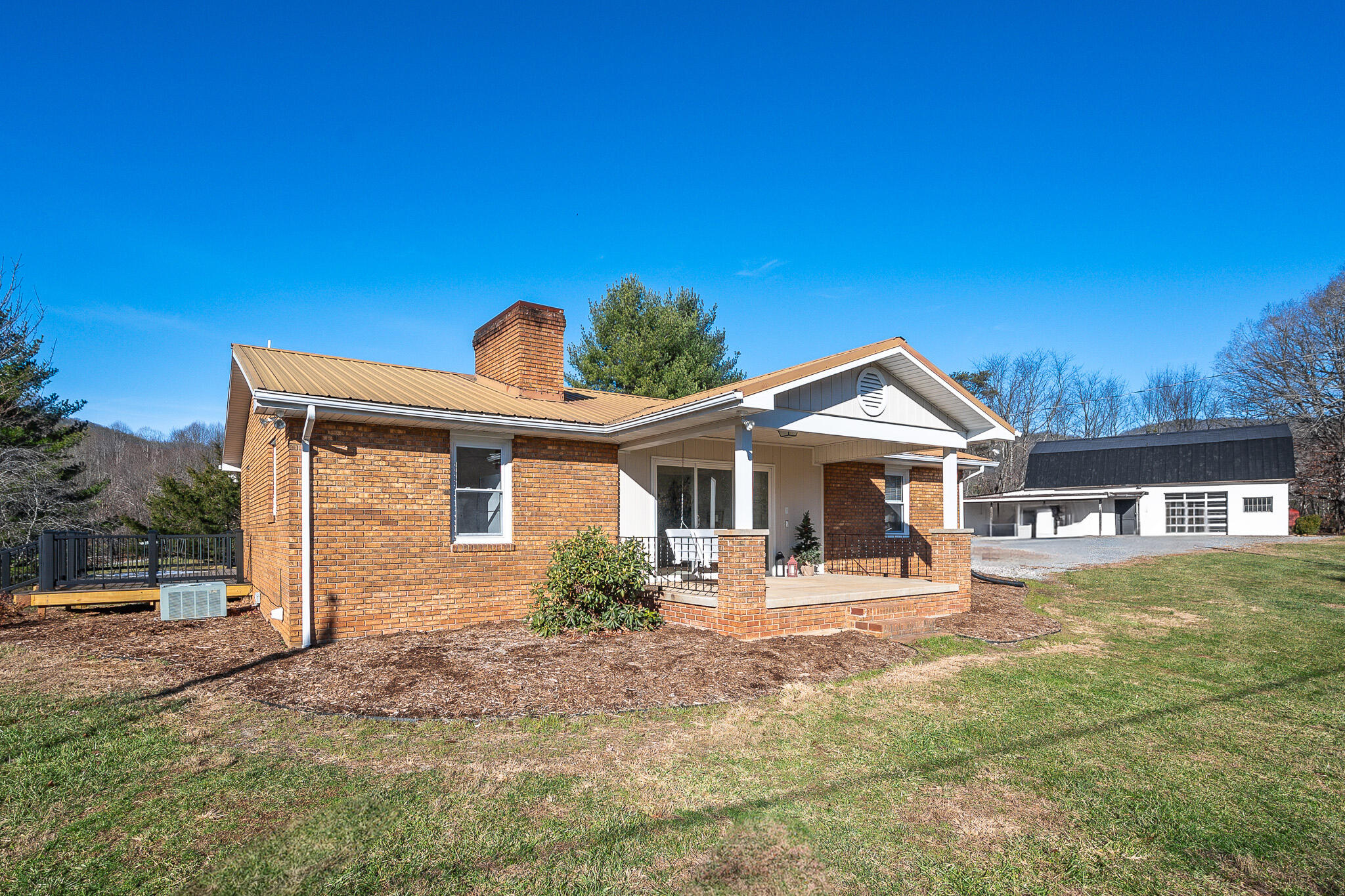 1149 Murrells Gap Rd, Bedford, Virginia image 2