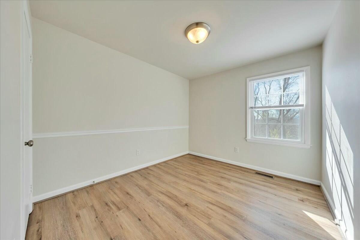 1401 Wyndham Dr, Vinton, Virginia image 20