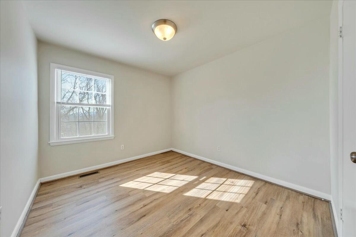 1401 Wyndham Dr, Vinton, Virginia image 21