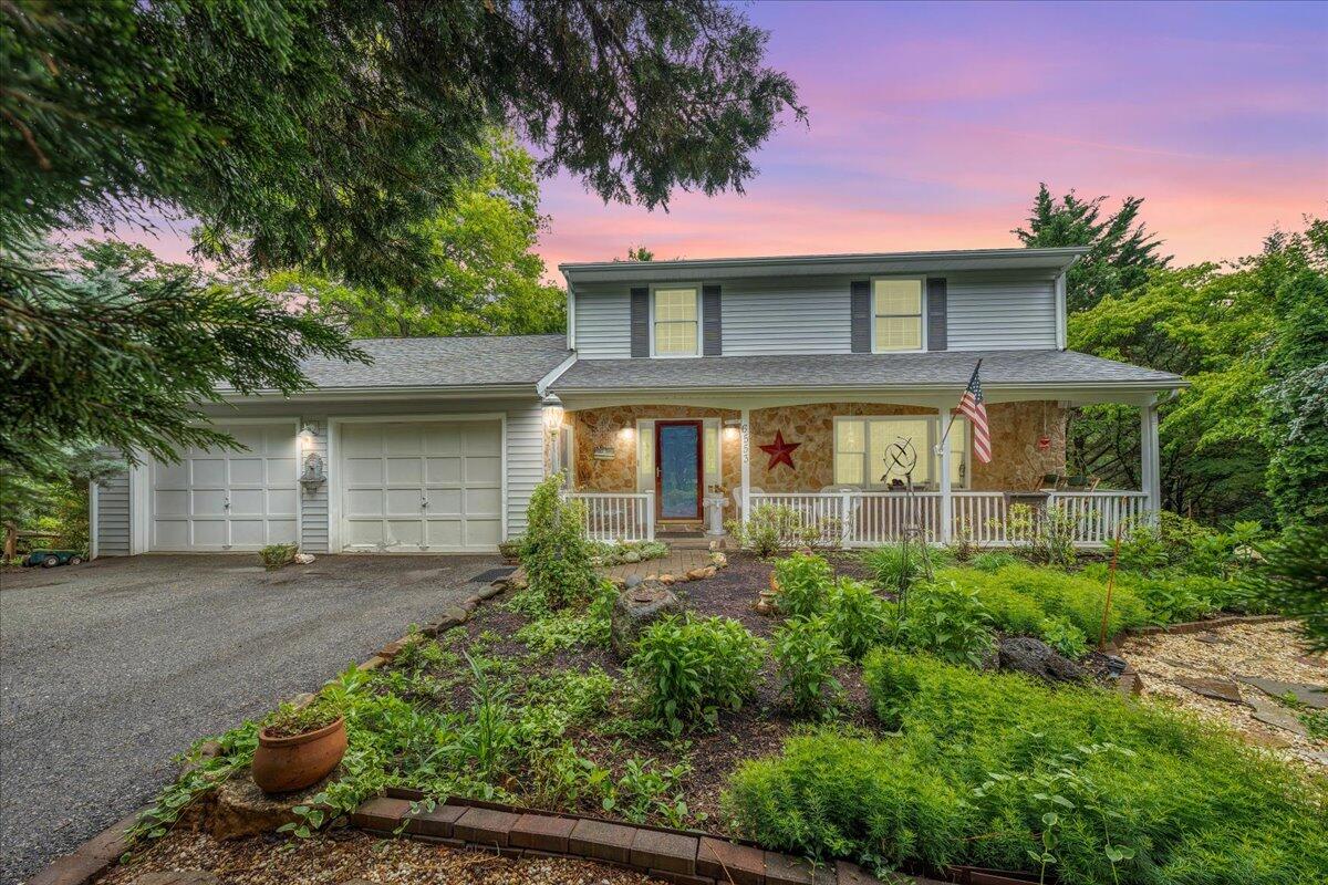 6553 Pencheck Cir, Roanoke, Virginia image 1