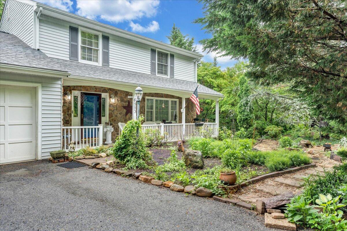 6553 Pencheck Cir, Roanoke, Virginia image 3