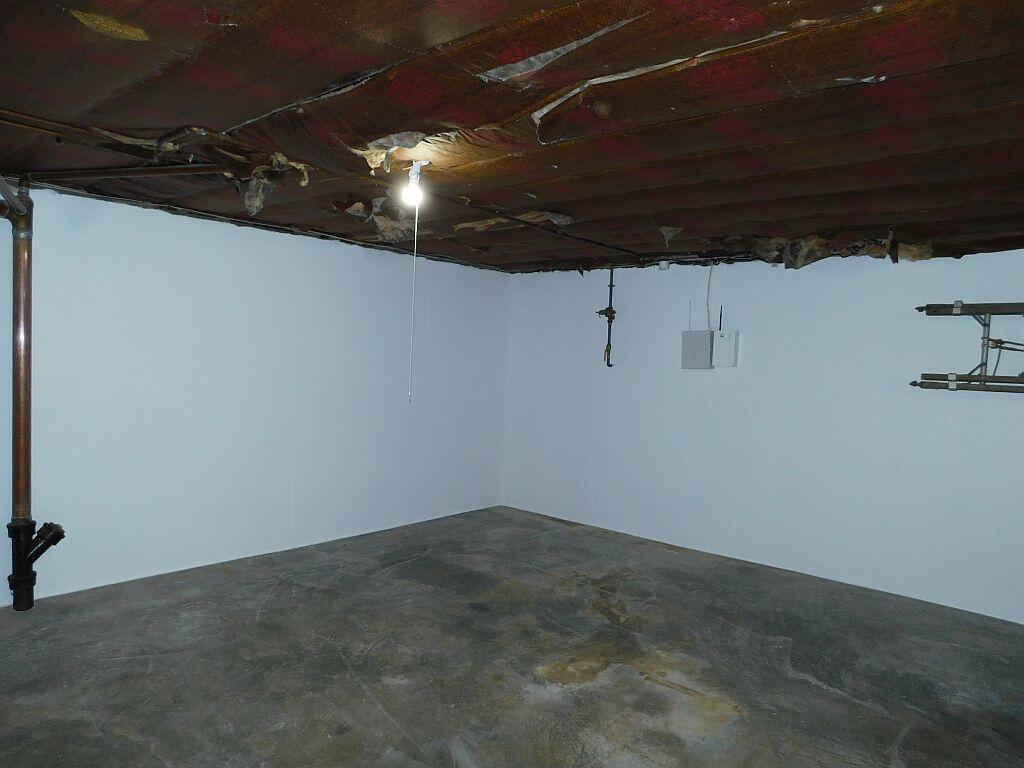 Roanoke, Virginia 24018, United States, 3 Bedrooms Bedrooms, ,2 BathroomsBathrooms,Residential,Active,208505