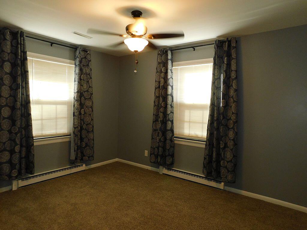 Roanoke, Virginia 24018, United States, 3 Bedrooms Bedrooms, ,2 BathroomsBathrooms,Residential,Active,208505