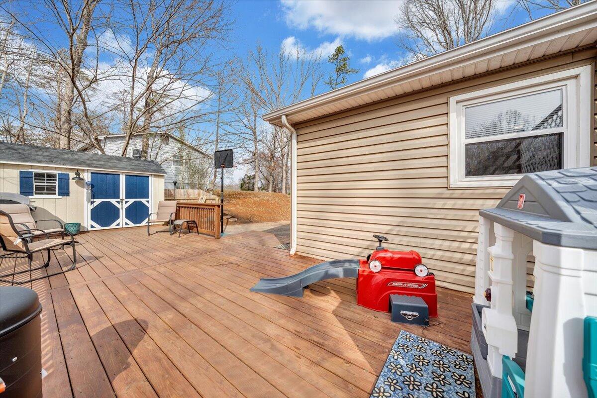 3933 Pitzer Rd, Roanoke, Virginia image 37