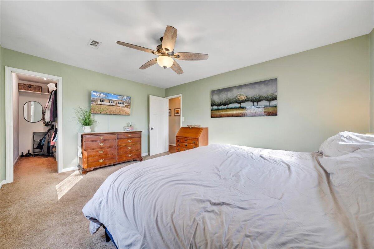 3933 Pitzer Rd, Roanoke, Virginia image 17