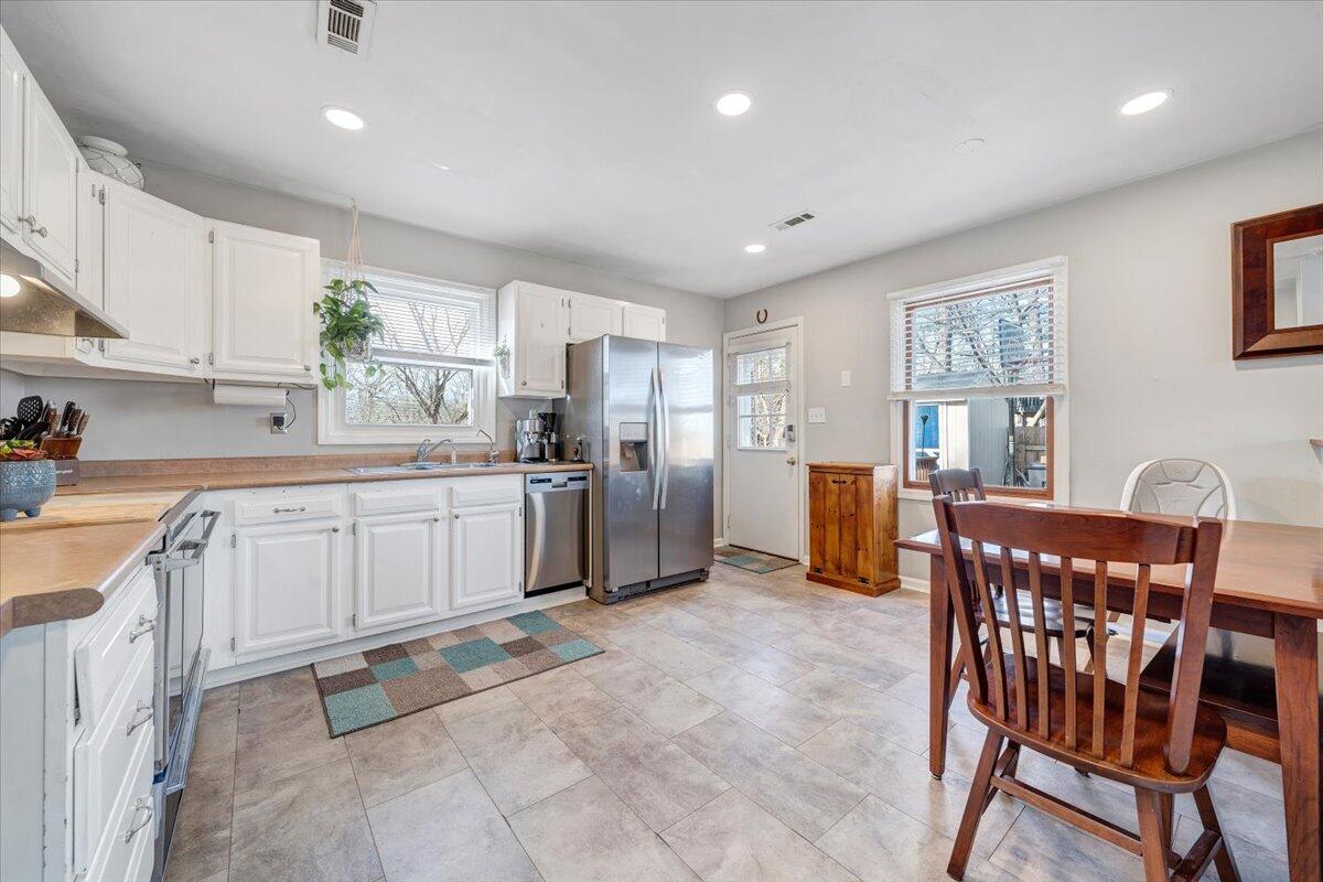 3933 Pitzer Rd, Roanoke, Virginia image 10