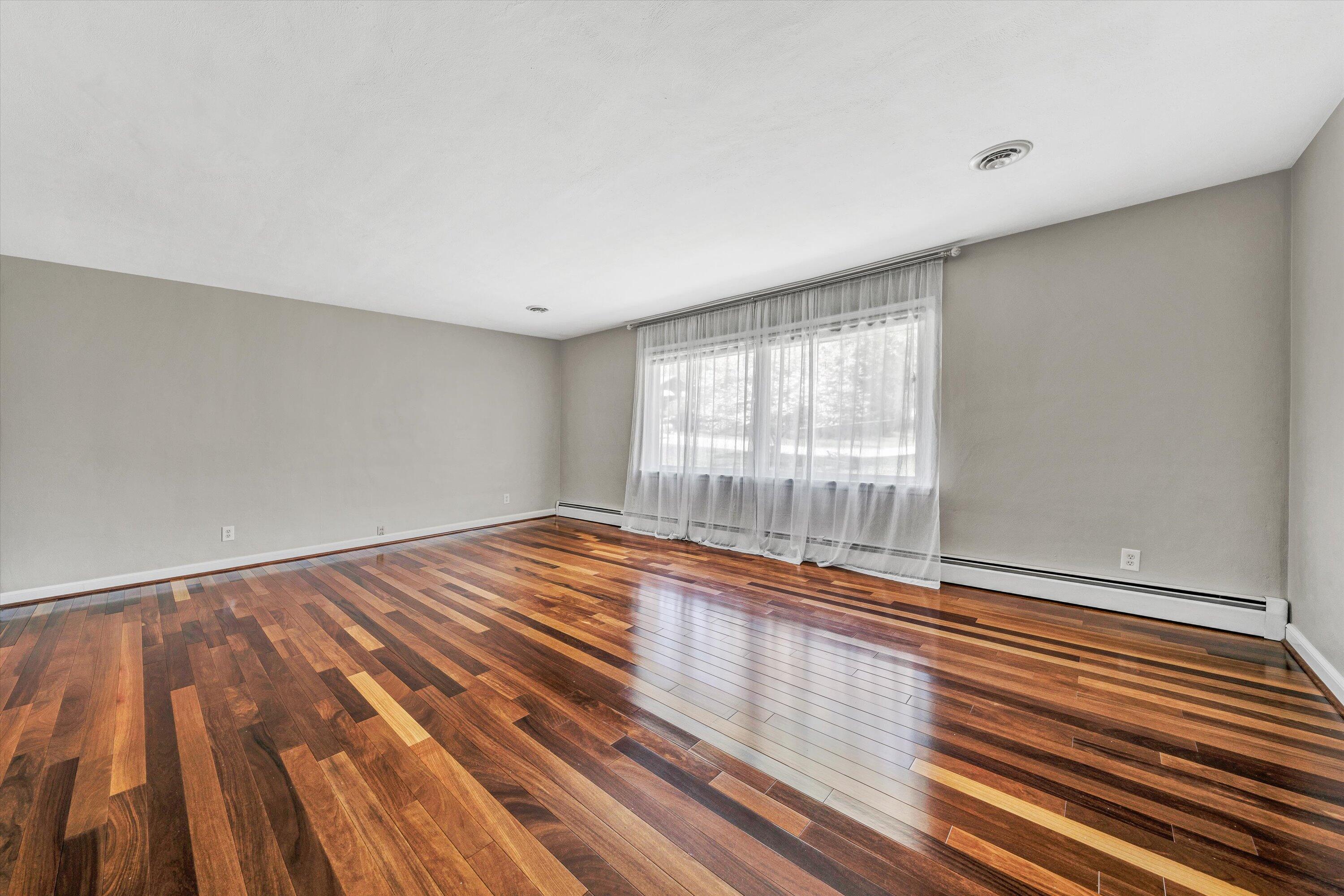 5519 Medmont Cir, Roanoke, Ohio image 6