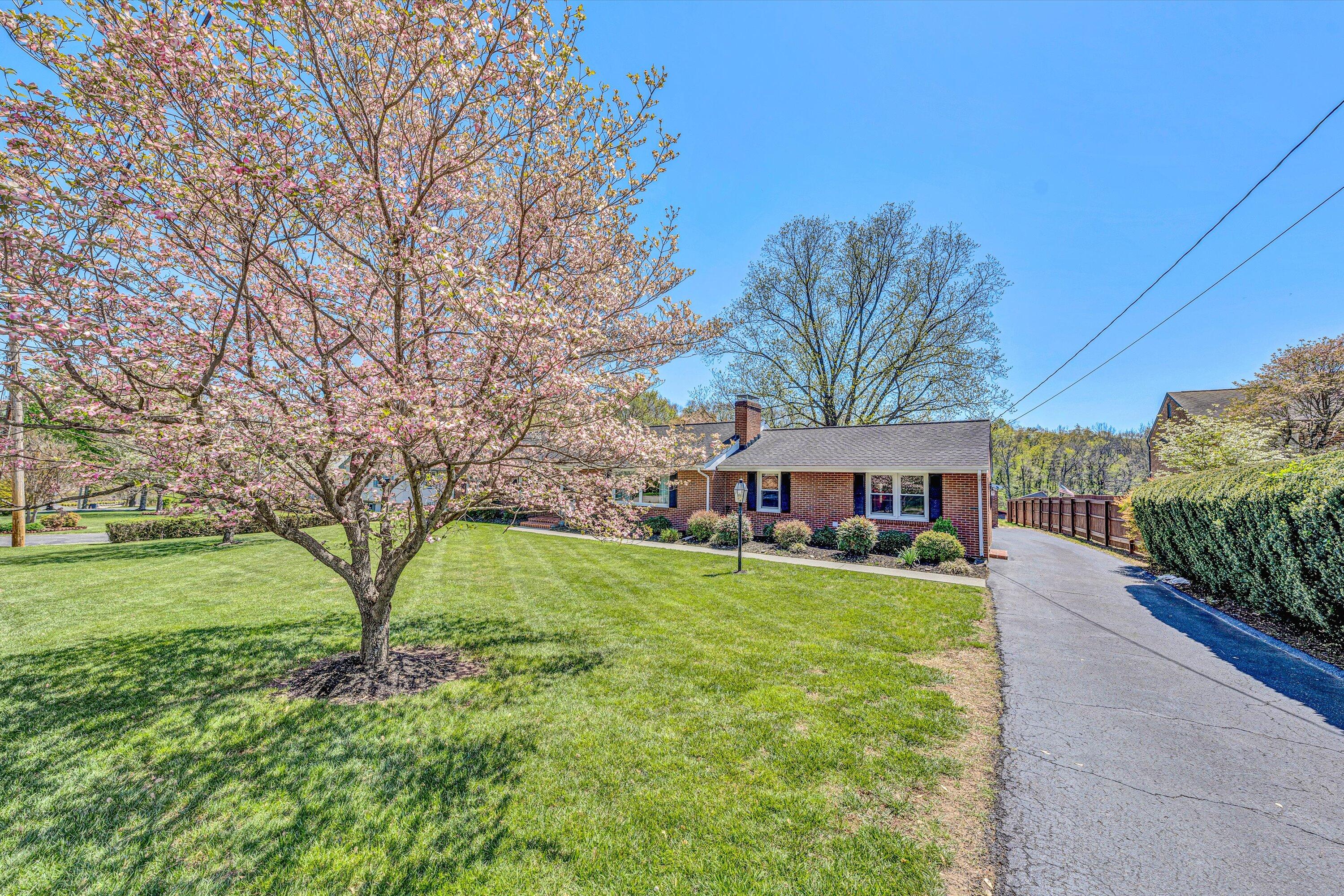 5519 Medmont Cir, Roanoke, Ohio image 50