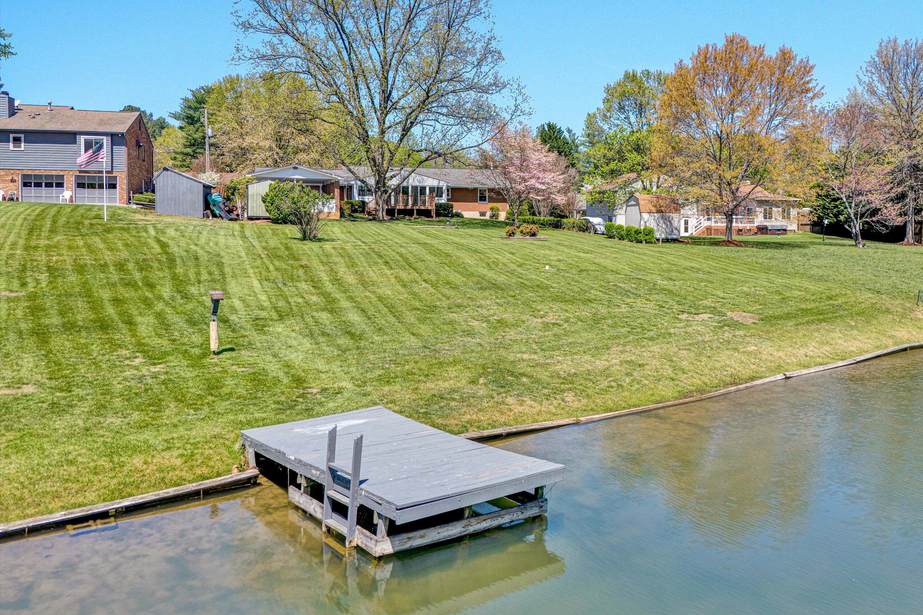 5519 Medmont Cir, Roanoke, Ohio image 3