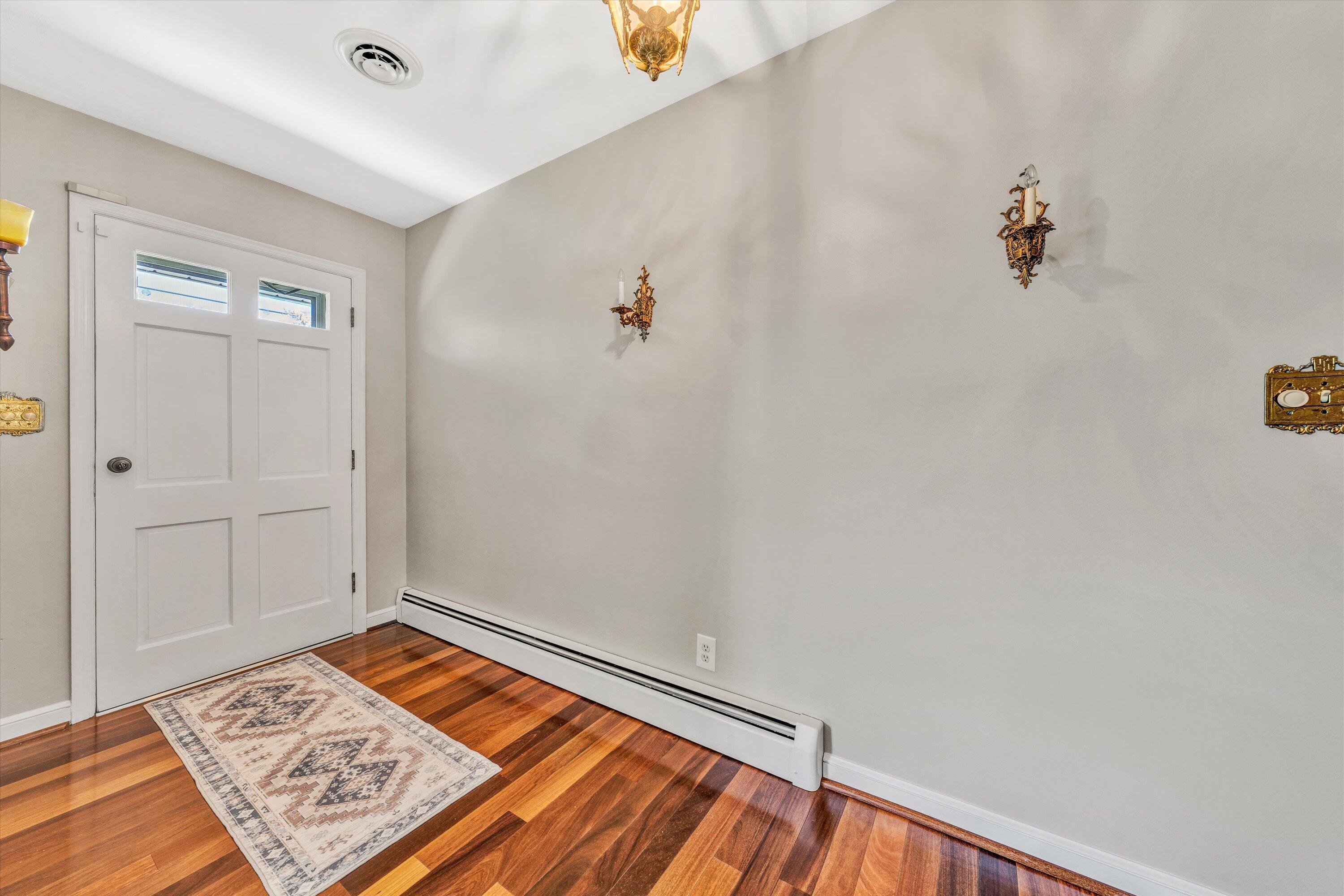 5519 Medmont Cir, Roanoke, Ohio image 5
