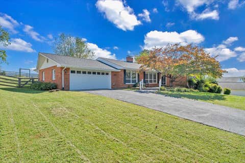 Homes For Sale - 674 Azalea Rd<br/> Botetourt County, Daleville, VA 24083