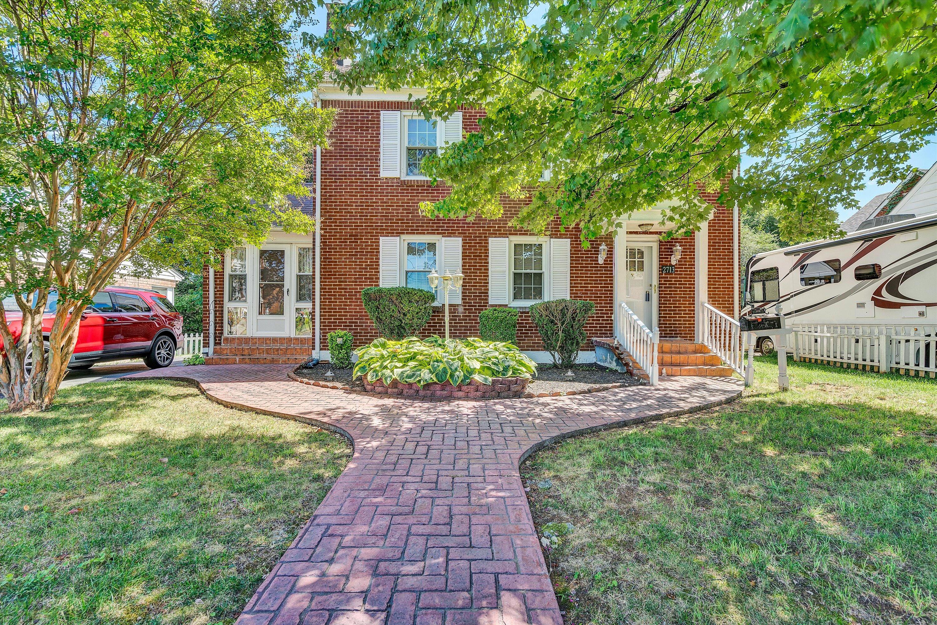 2713 Lyndhurst St, Roanoke, Virginia image 1