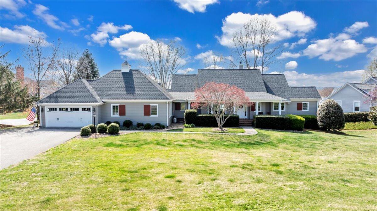 949 Boardwalk Dr, Moneta, Virginia image 2