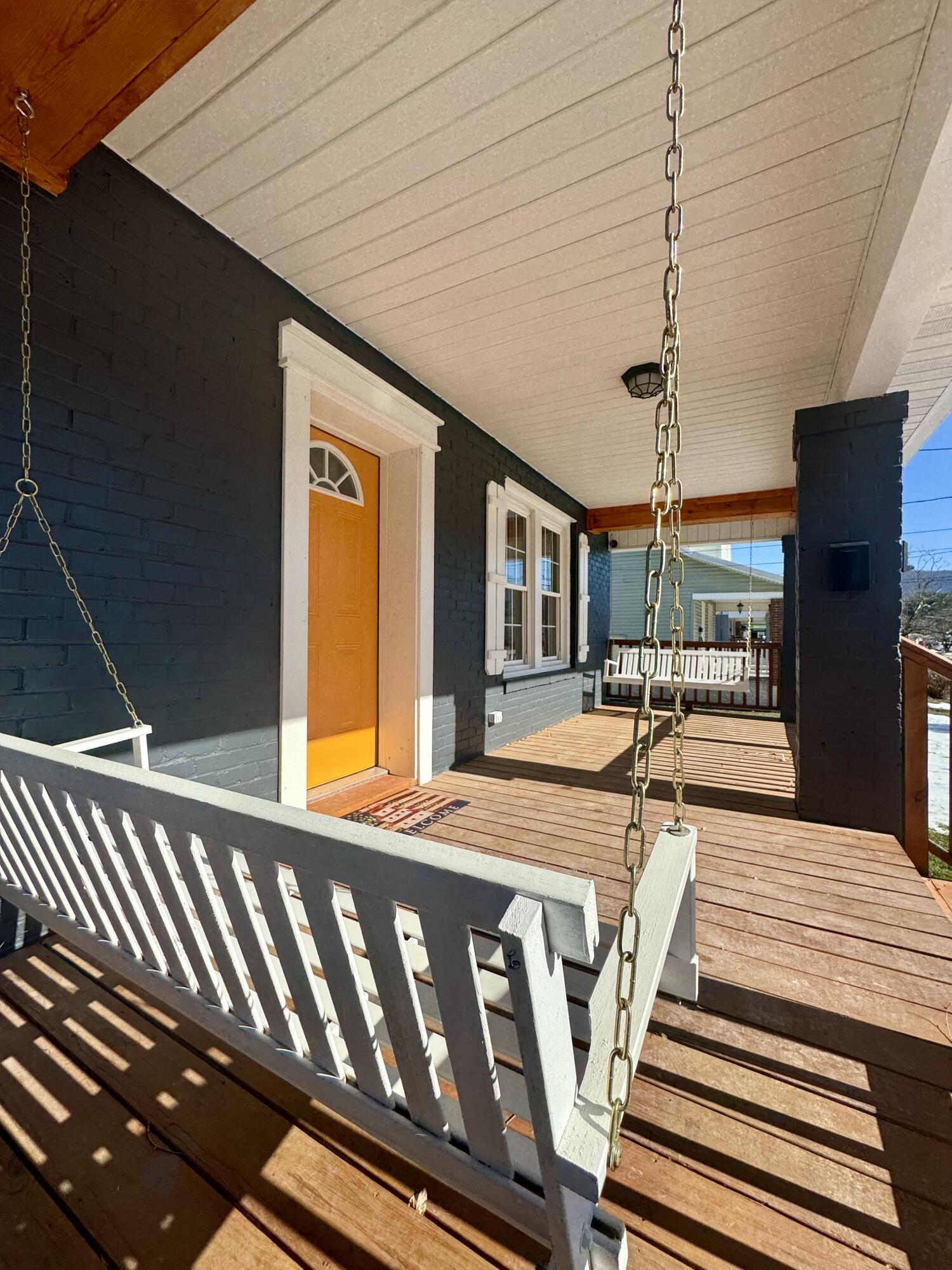 1322 W Jackson St, Covington, Virginia image 44