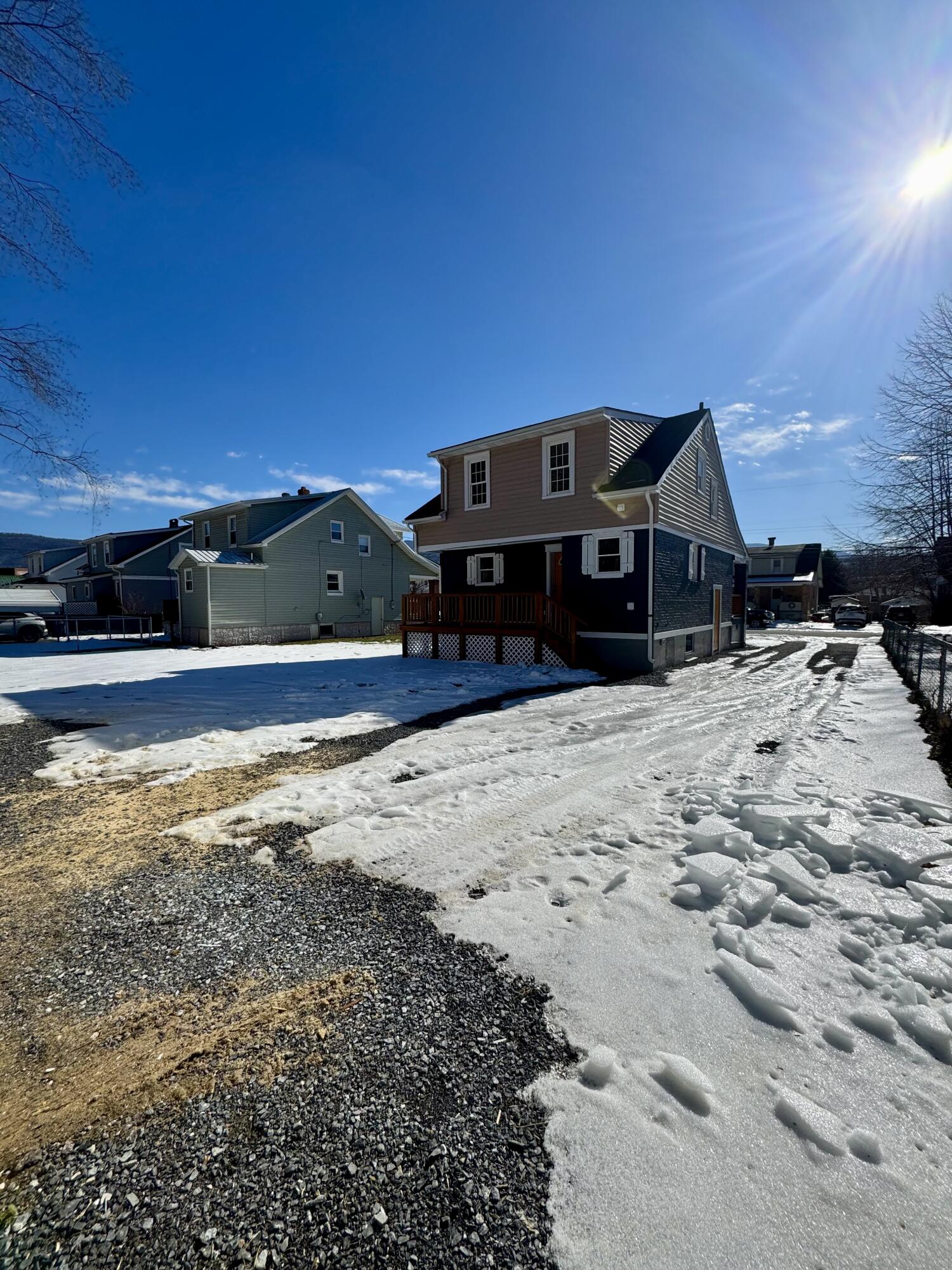 1322 W Jackson St, Covington, Virginia image 50