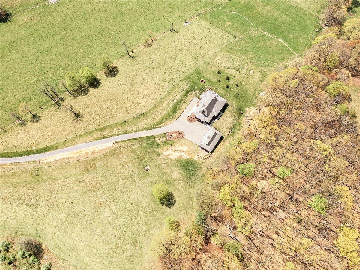 4148 Little Catawba Creek Rd, Troutville, Virginia image 49