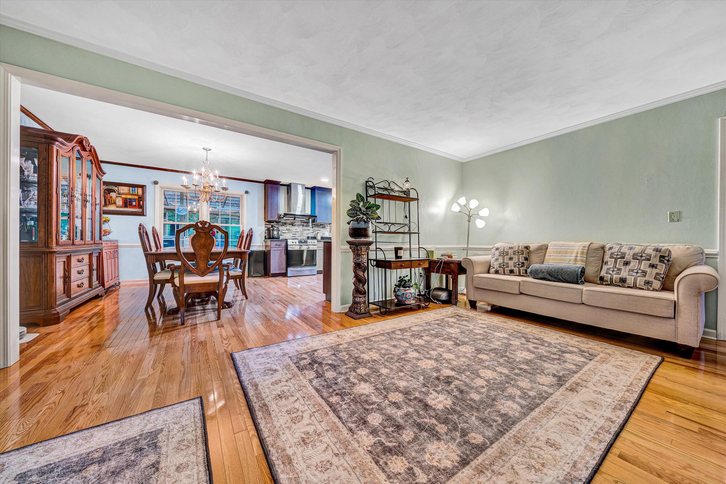 5643 Orchard Valley Cir, Roanoke, Virginia image 7