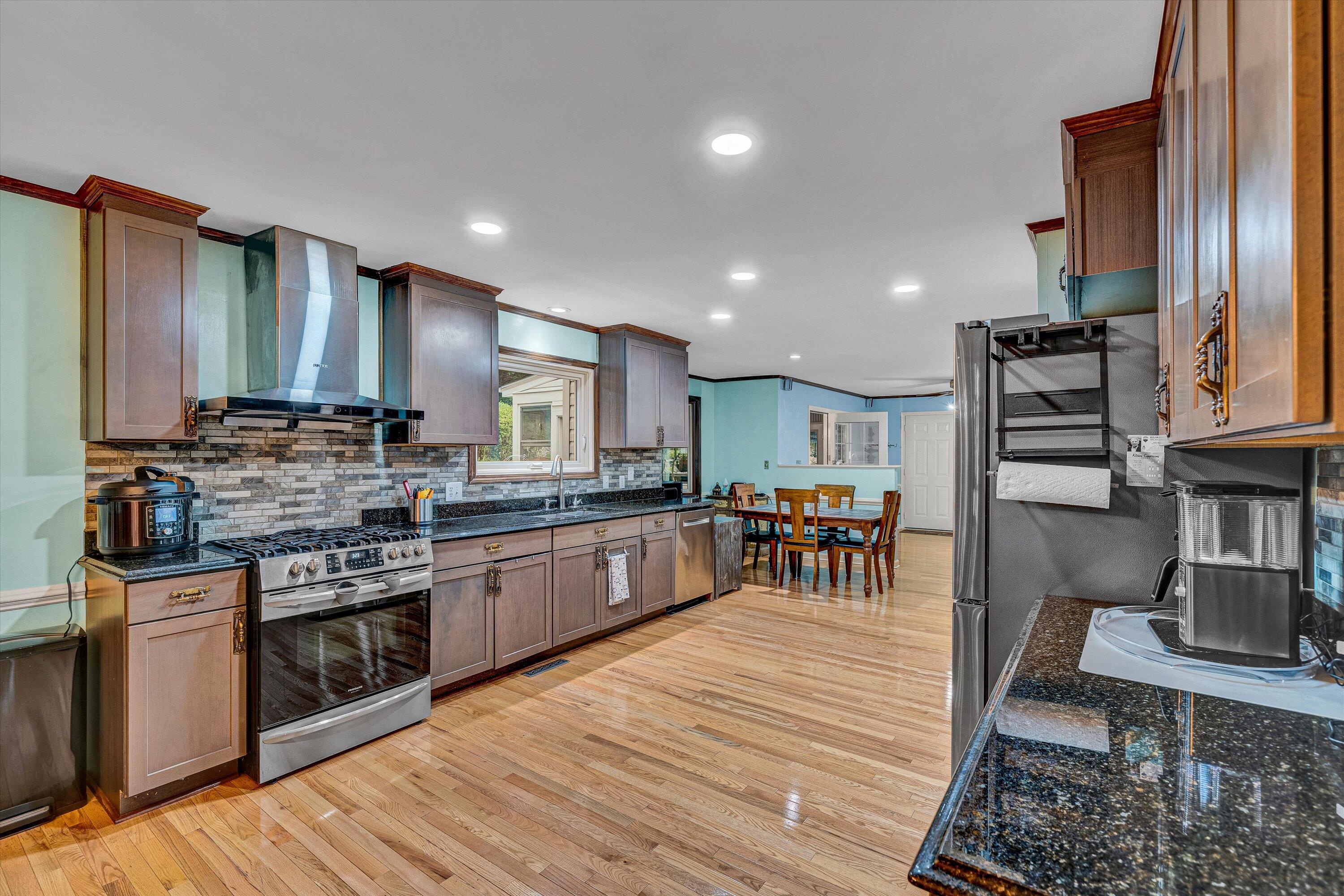 5643 Orchard Valley Cir, Roanoke, Virginia image 9