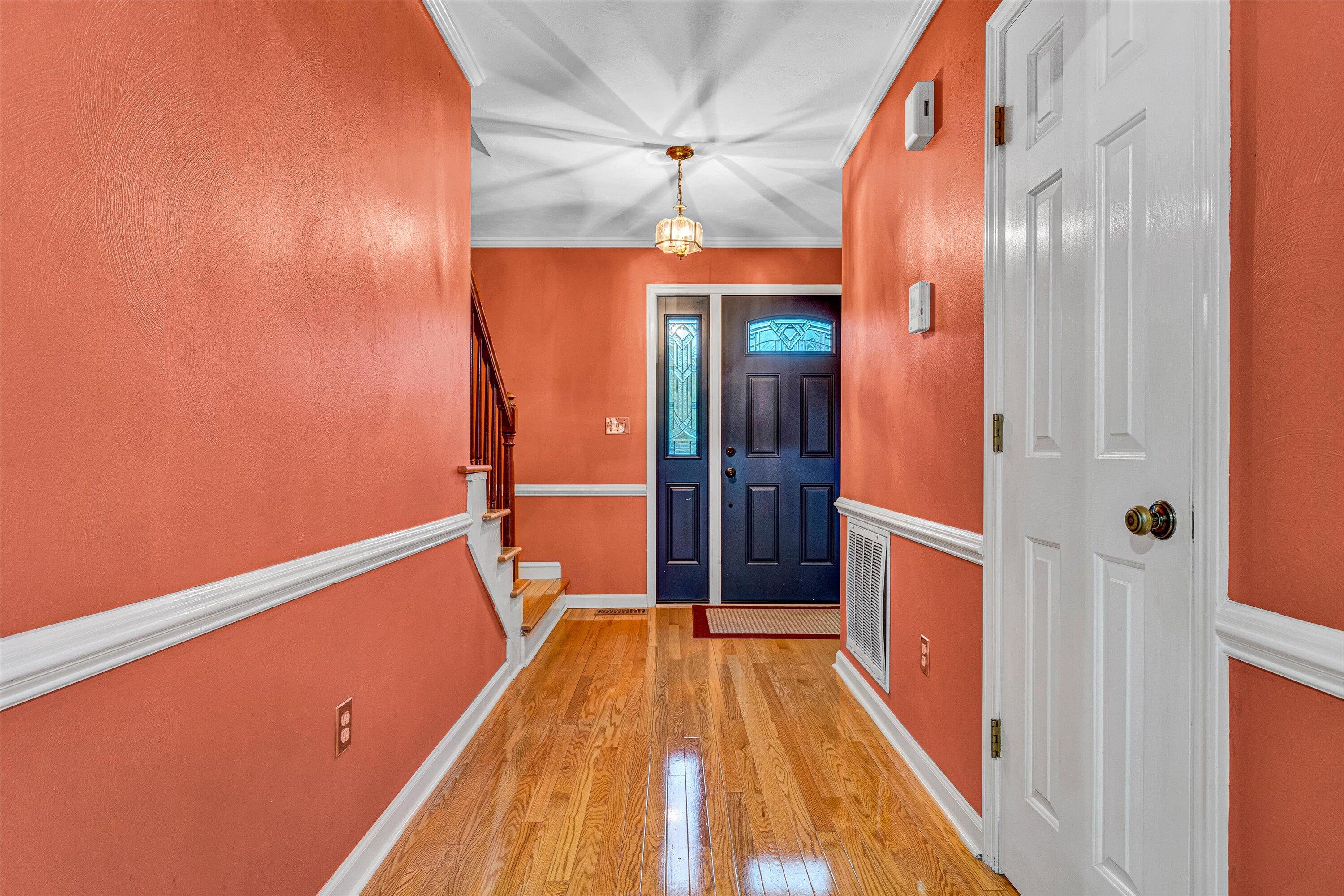 5643 Orchard Valley Cir, Roanoke, Virginia image 4