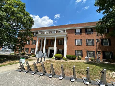 Apartment For Rent - 397 SW Highland Ave #305<br/> Roanoke, VA 24016