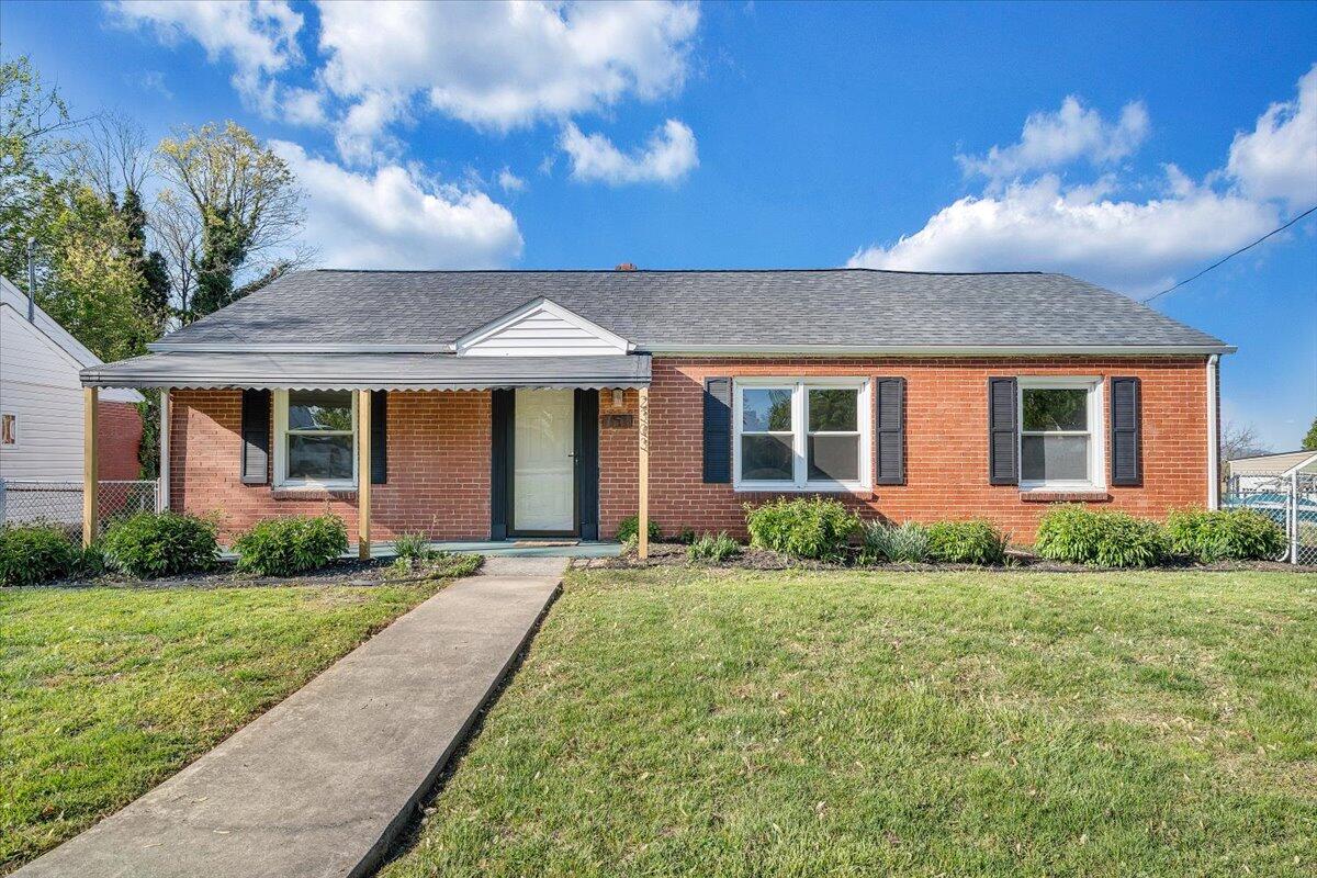 2303 Berkley Ave, Roanoke, Virginia image 1