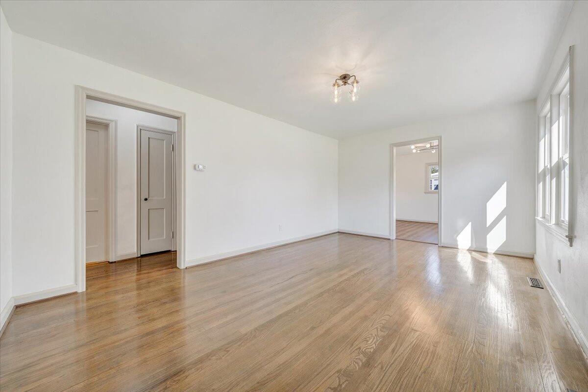 2303 Berkley Ave, Roanoke, Virginia image 5