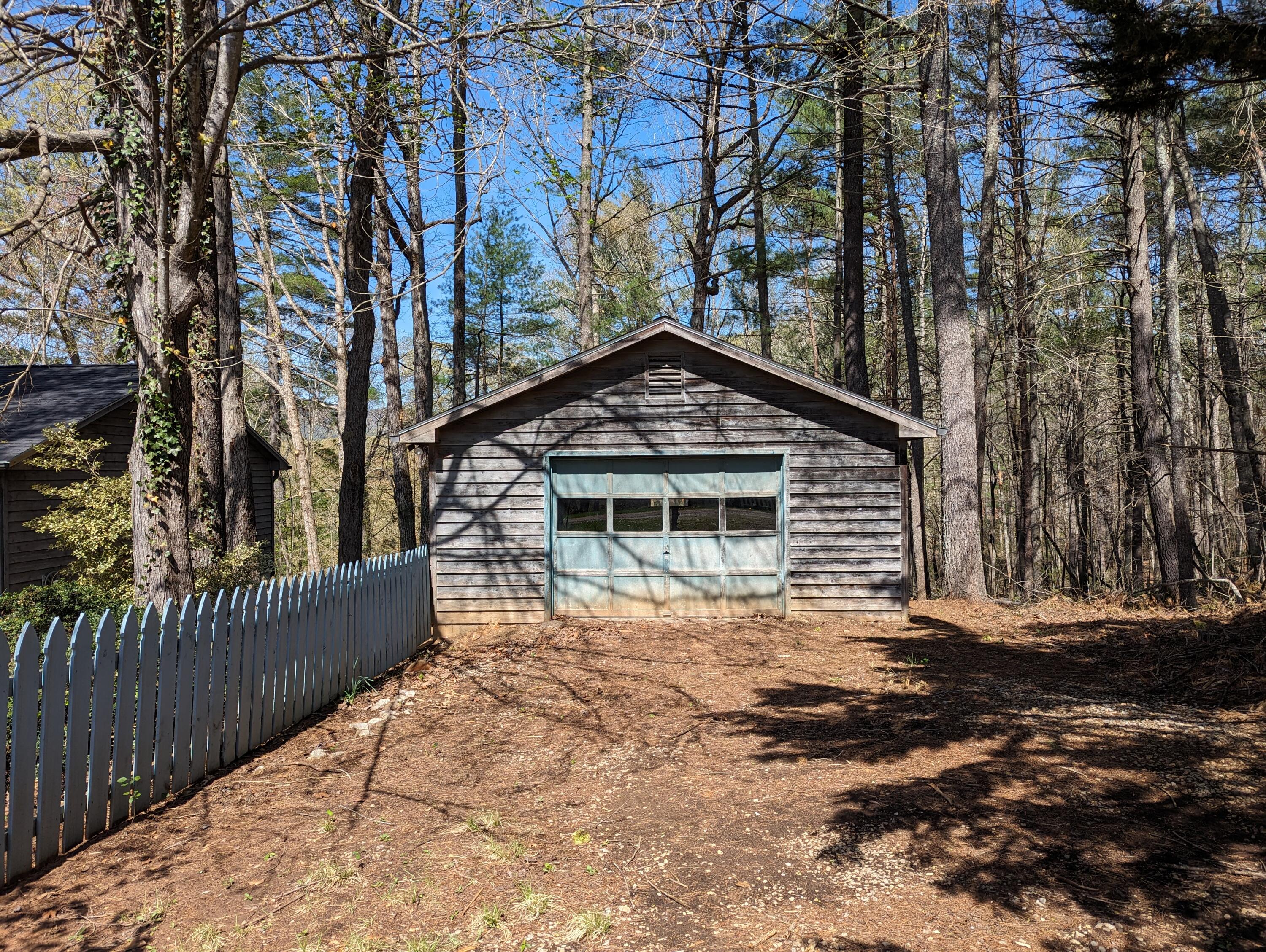 515 Sweetbriar Ln Ln, Boones Mill, Virginia image 2