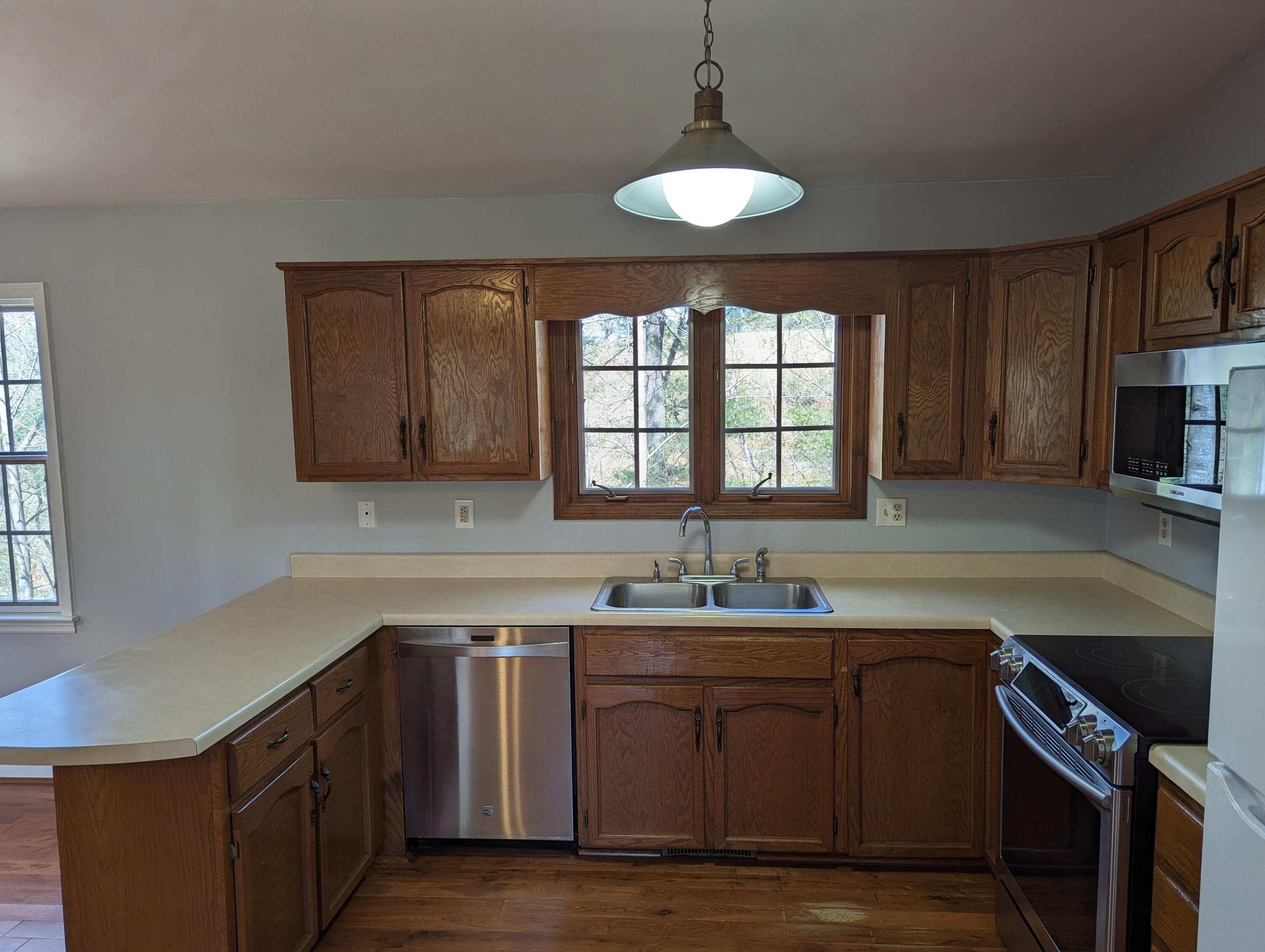 515 Sweetbriar Ln Ln, Boones Mill, Virginia image 7