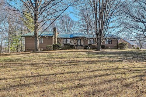 Homes For Sale - 2770 Gravel Hill Rd<br/> Vinton, VA 24179