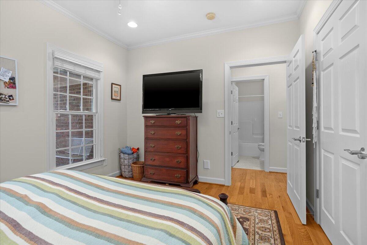 Fincastle, Virginia, 24090, United States, 3 Bedrooms Bedrooms, ,4 BathroomsBathrooms,Residential,Active,2030518