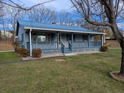 Homes For Sale - 45 Meadow View Ave<br/> Franklin County, Rocky Mount, VA 24151