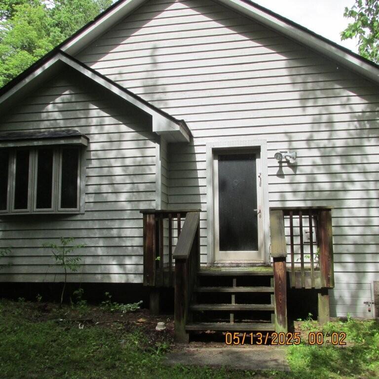 56 Craig Woods Rd, New Castle, Virginia image 2